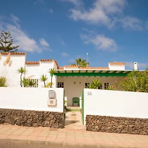 monte-rojo-corralejo.hotelsfuerteventura.org/